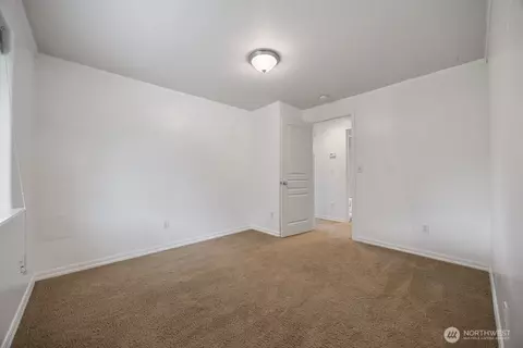 Bedroom - 5712 Ochoco Ln, Pasco, WA 99301 photo 3 of 6