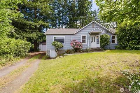 719 NE Mcwilliams Rd, Bremerton, WA 98311