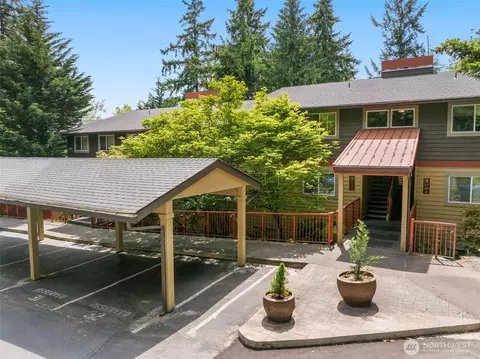 11058 NE 33rd Pl #B9, Bellevue, WA 98004
