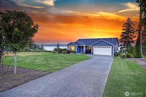 1353 Sunrise Estates Pl, Camano Island, WA 98282