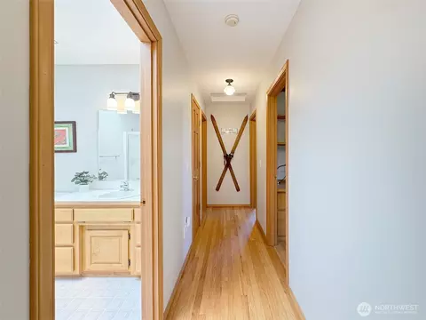Entry Way - 22 E Bedinger Rd, Sequim, WA 98382 photo 2 of 2