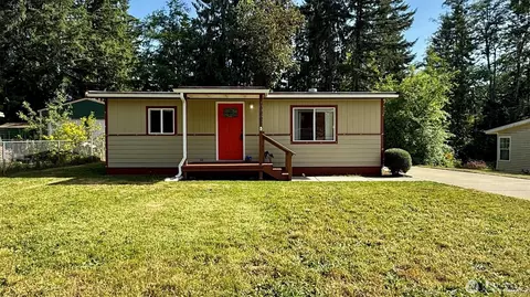 6962 SE Grant St, Port Orchard, WA 98366