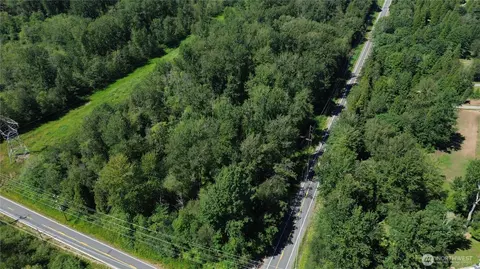 6501 Kickerville Rd, Blaine, WA 98248