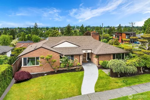 6085 Ann Arbor Ave NE, Seattle, WA 98115