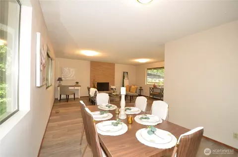 Dining - 18215 108th Ave NE, Bothell, WA 98011 photo 1 of 6