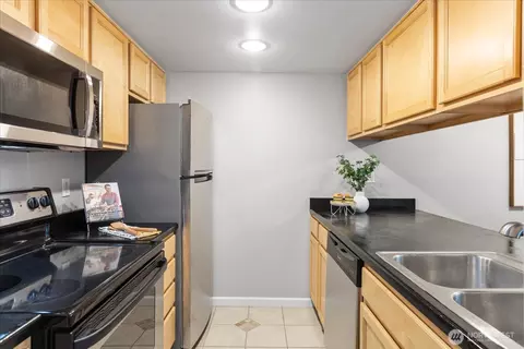 13009 E Gibson Rd #Q130, Everett, WA 98204 photo 8