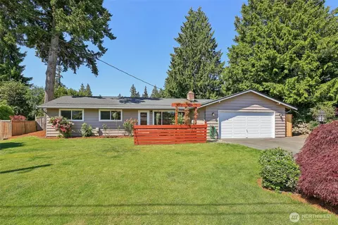 6707 162 Pl SW, Lynnwood, WA 98037