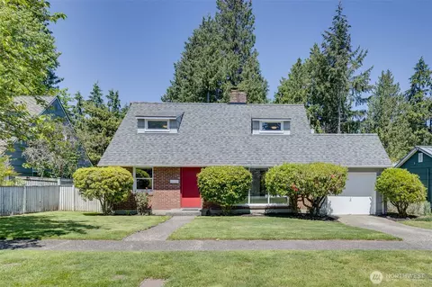 4026 NE 87th St, Seattle, WA 98115