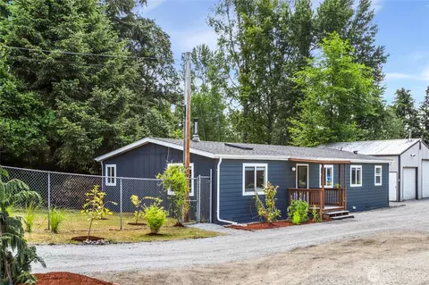 1017 SW 106th St, Seattle, WA 98146