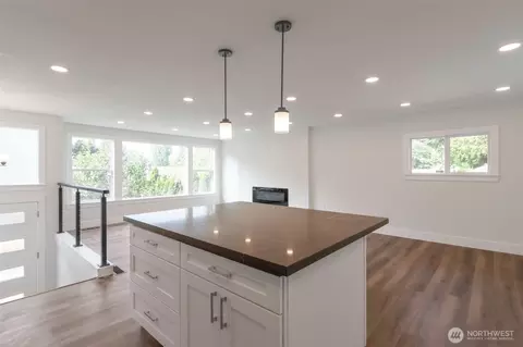 Living - 2015 172nd Pl SE, Bothell, WA 98012 photo 1 of 10