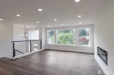 Living - 2015 172nd Pl SE, Bothell, WA 98012 photo 4 of 10