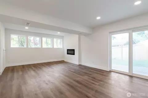 Living - 2015 172nd Pl SE, Bothell, WA 98012 photo 10 of 10