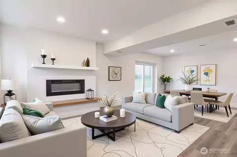 Living - 2015 172nd Pl SE, Bothell, WA 98012 photo 8 of 10