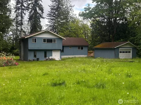 86 Alice Rd, Port Angeles, WA 98363
