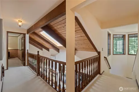Entry Way - 21102 31st Ave SE, Bothell, WA 98021 photo 5 of 5