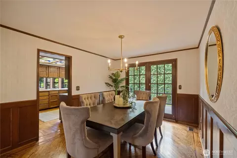 Dining - 21102 31st Ave SE, Bothell, WA 98021 photo 1 of 2