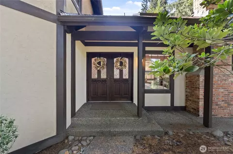 Entry Way - 21102 31st Ave SE, Bothell, WA 98021 photo 1 of 5