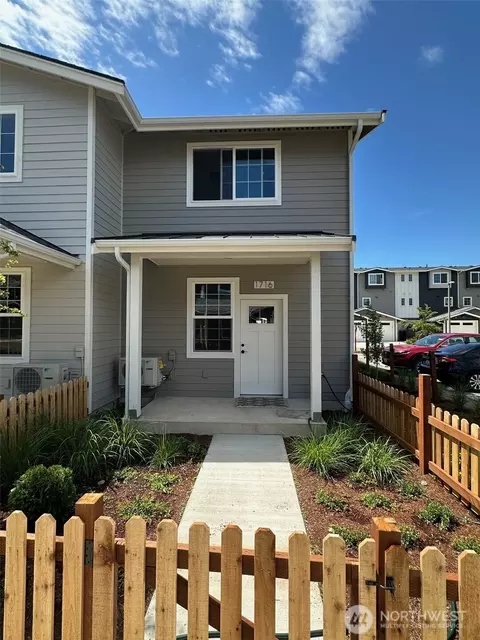 1716 Sunup Loop, Bellingham, WA 98226