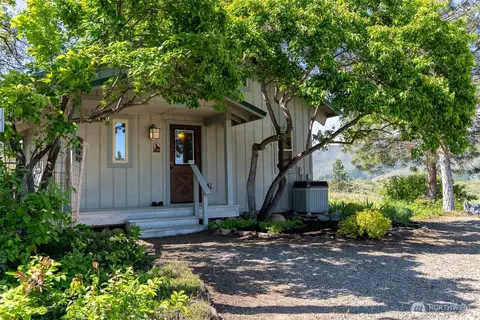 102 A Vintin Rd, Carlton, WA 98814