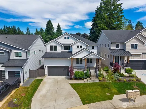 8009 197th Ave E, Bonney Lake, WA 98391