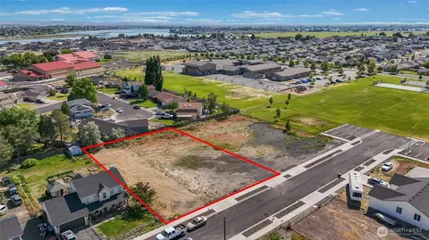 1035 W Vriginia, Moses Lake, WA 98837