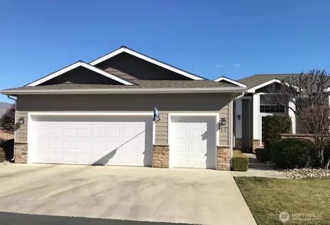 1845 Maple St #17, Wenatchee, WA 98801