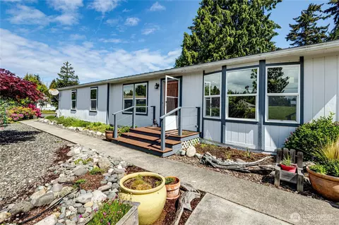 142 Heather Cir, Port Angeles, WA 98362