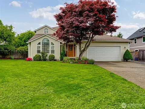 1717 24th Ave Ct SE, Puyallup, WA 98374