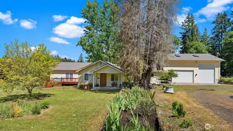 7586 Illahee Rd NE, Bremerton, WA 98311