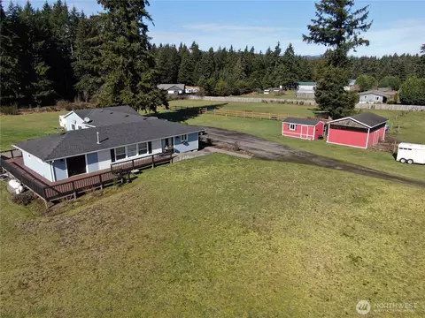 17105 Weaver Ln SW, Rochester, WA 98579