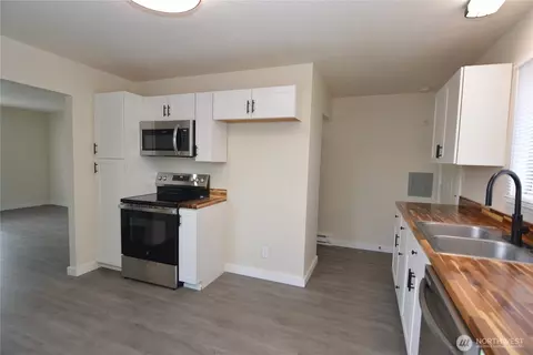 3159 Florida St, Longview, WA 98632 photo 8