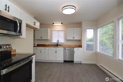 3159 Florida St, Longview, WA 98632 photo 9