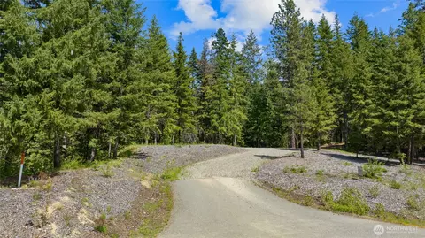 9 Salmon La Sac Hwy, Ronald, WA 98941