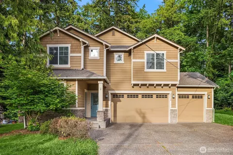 15712 76th Pl NE, Kenmore, WA 98028