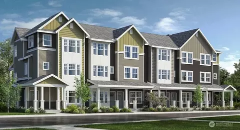 19264 NE 69th Cir #101, Redmond, WA 98052