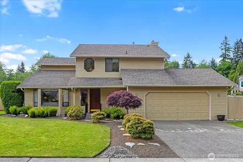 4920 90th Pl SW, Mukilteo, WA 98275