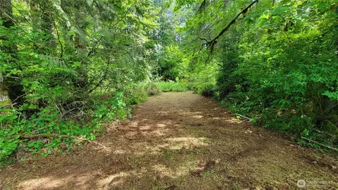 1665 Endsley Ln SE, Port Orchard, WA 98366