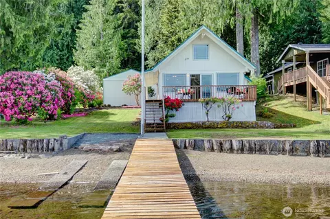33681 South Shr, Mount Vernon, WA 98274
