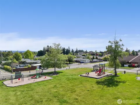 1165 Harding St, Enumclaw, WA 98022 photo 16