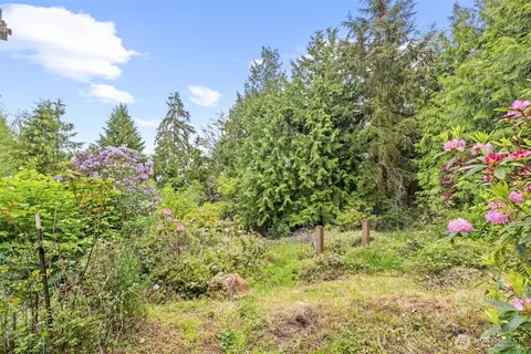 Exterior - 300 North St, Sequim, WA 98382 photo 6 of 7