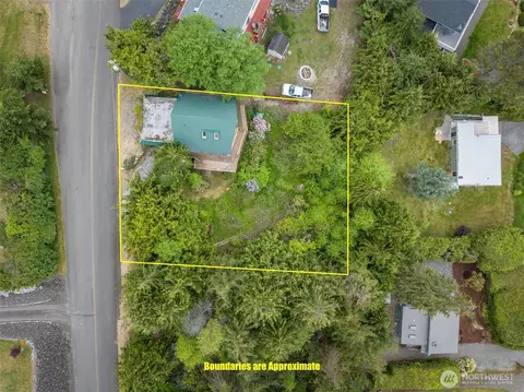View/Area - 300 North St, Sequim, WA 98382 photo 1 of 4