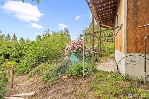 Exterior - 300 North St, Sequim, WA 98382 photo 7 of 7