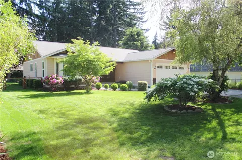 17247 154th Ave SE, Yelm, WA 98597