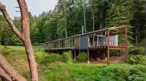 Exterior - 271 Blanc Rd, Eastsound, WA 98245 photo 3 of 7
