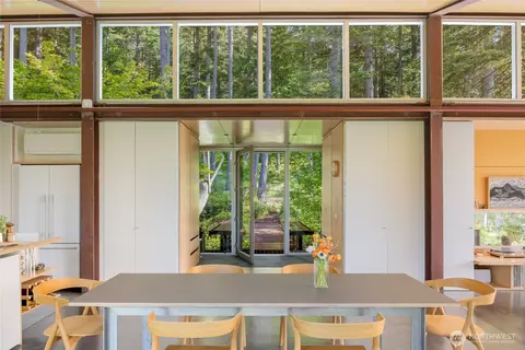 Dining - 271 Blanc Rd, Eastsound, WA 98245 photo 2 of 4