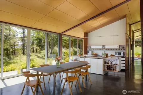 Kitchen - 271 Blanc Rd, Eastsound, WA 98245 photo 3 of 3