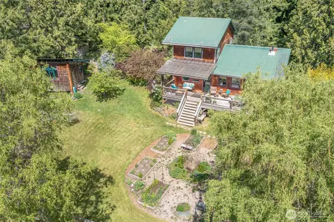 Exterior - 178 Pinneo Rd, Eastsound, WA 98245 photo 9 of 14