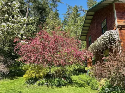 Exterior - 178 Pinneo Rd, Eastsound, WA 98245 photo 12 of 14