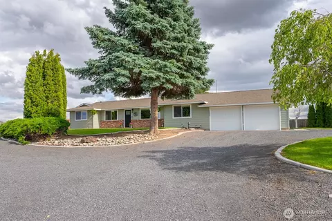12009 NW Dodson Rd, Ephrata, WA 98823