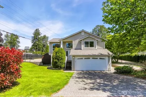 10903 Paine Field Way, Everett, WA 98204